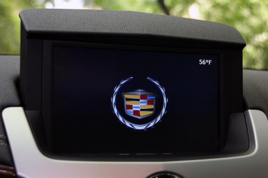  Cadillac CTS Coupe 2011 года  (фото 75 из 128)